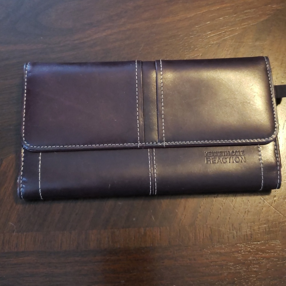 Kenneth Cole Wallet